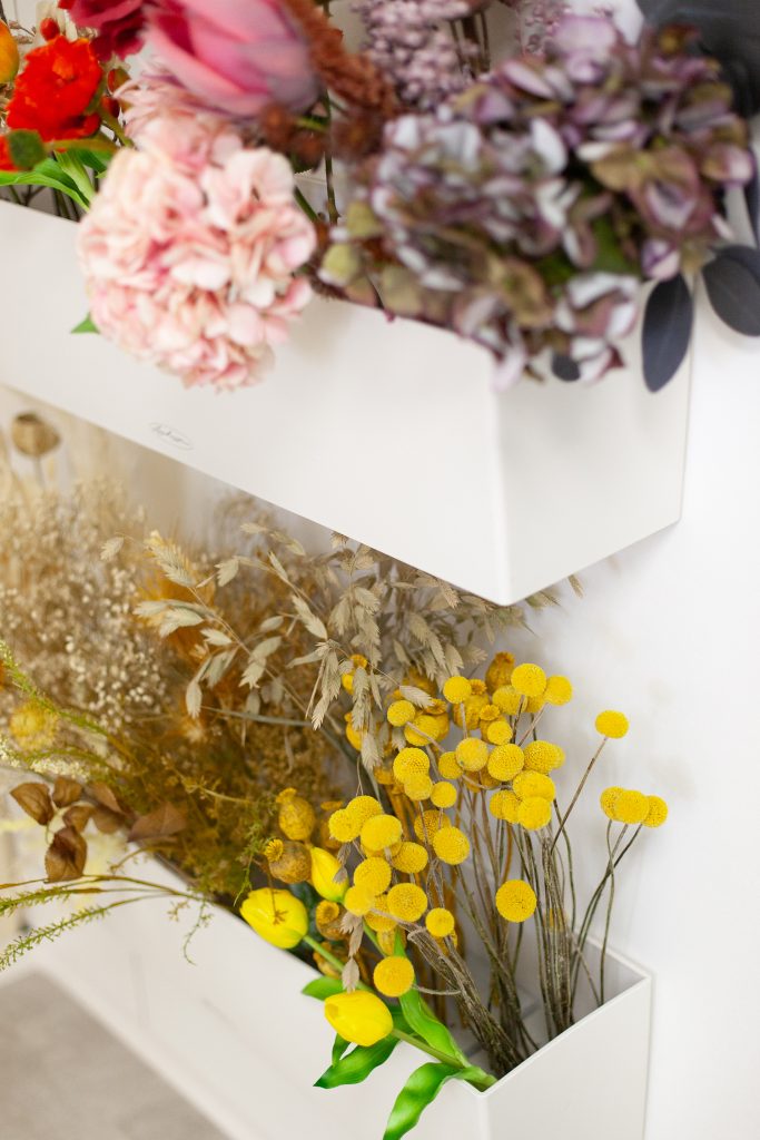 Showroom_trockenblumen_kunstblumen_probetisch_hochzeit